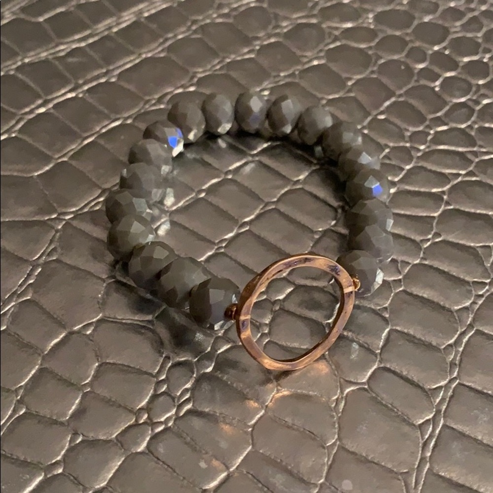 🦄 BRACELETS